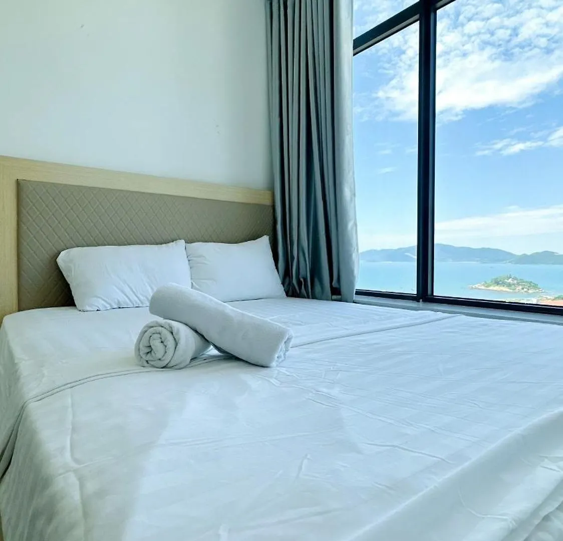 Oceanus Oasis Retreat - Nha Trang Apartment