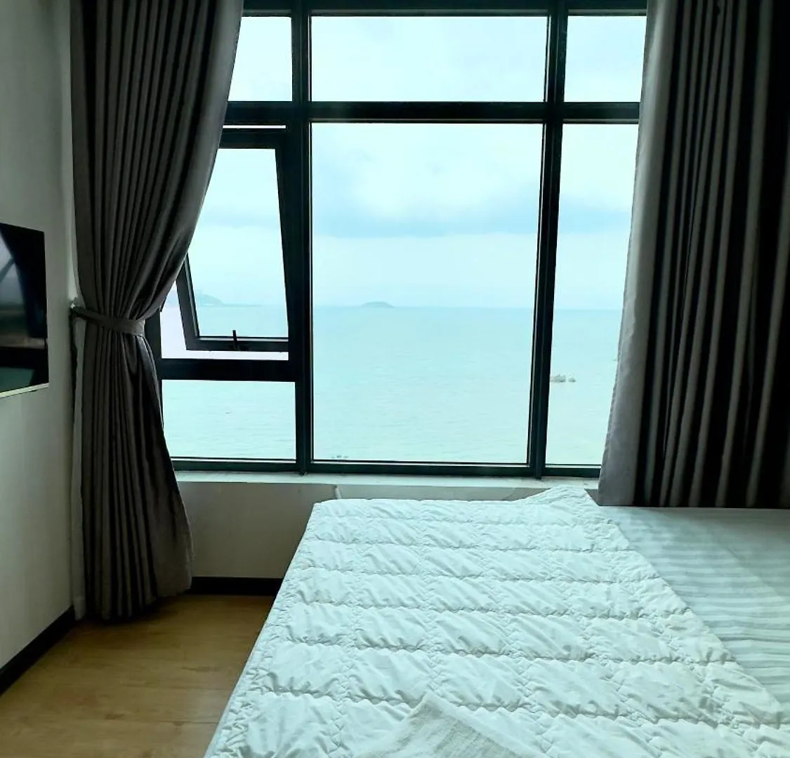 Oceanus Oasis Retreat - Nha Trang Apartment
